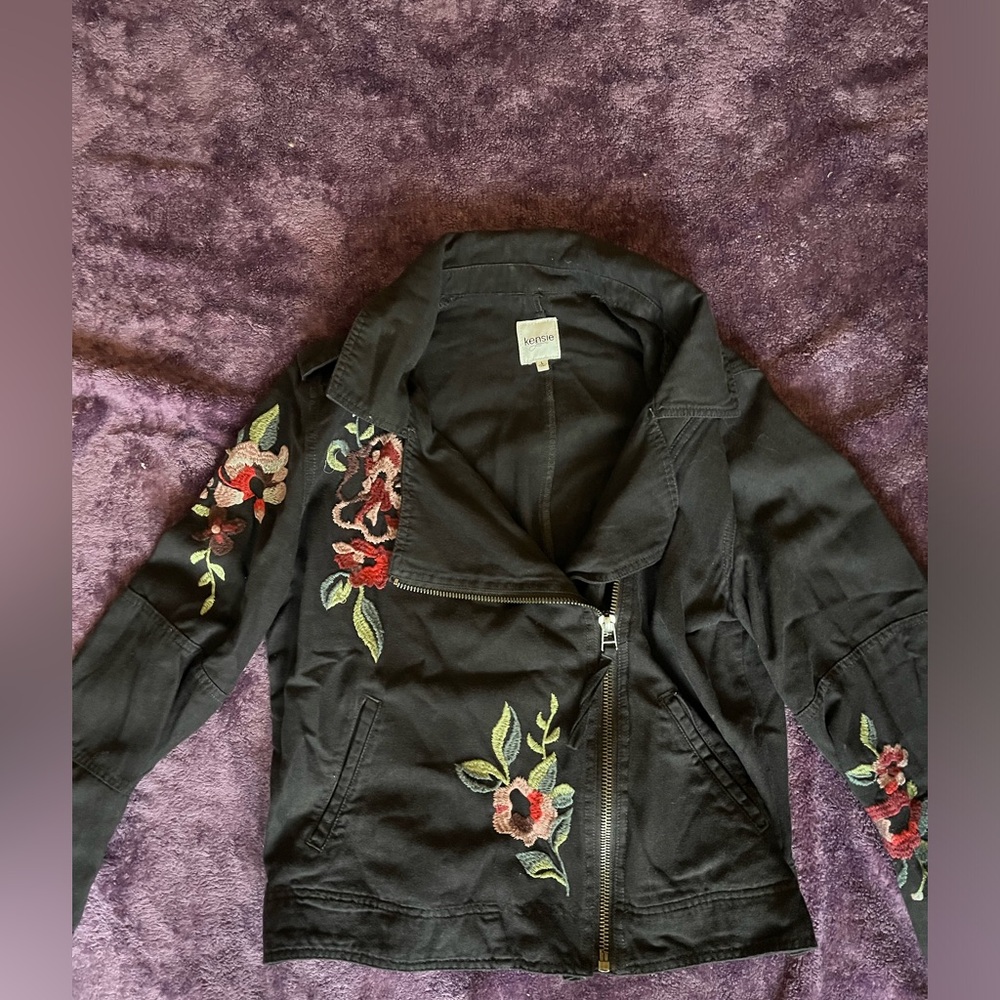 NWOT Black Floral Jacket